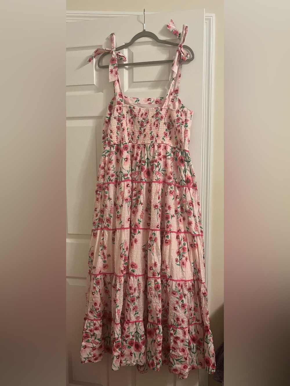 crown & ivy Blush Pink Floral Tiered Maxi Dress, Petite XL - Picture 3 of 7